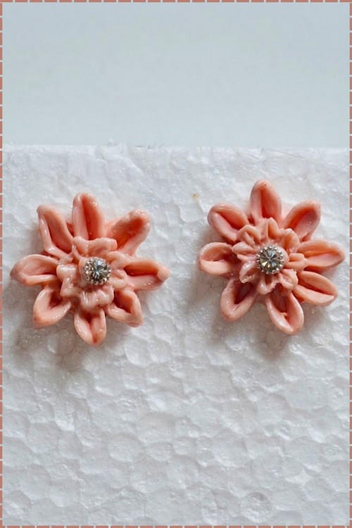 floral clay earring
